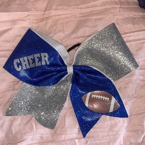 Football cheer bow